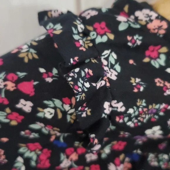 Carter's Baby Girl Black Floral Long Sleeve Dress 100% Cotton Size 6 Months - Picture 4 of 7